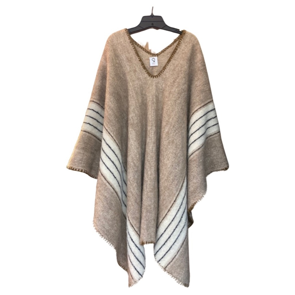 Thick and warm wool poncho Xl